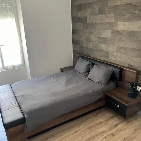 En Centre De Apartment Valence (Drome)